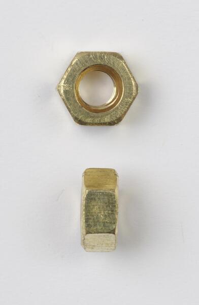 832HNB 8-32 HEX NUT BRASS